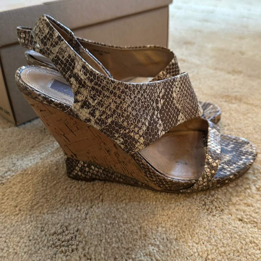 Snakeskin wedge size 7